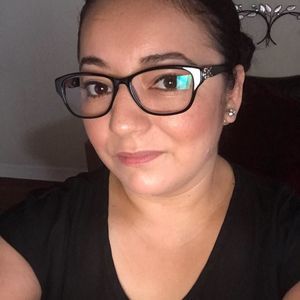 Meet your Posher, Elena